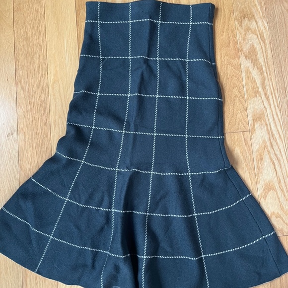 Ann Taylor Sweater Set - Picture 3 of 5